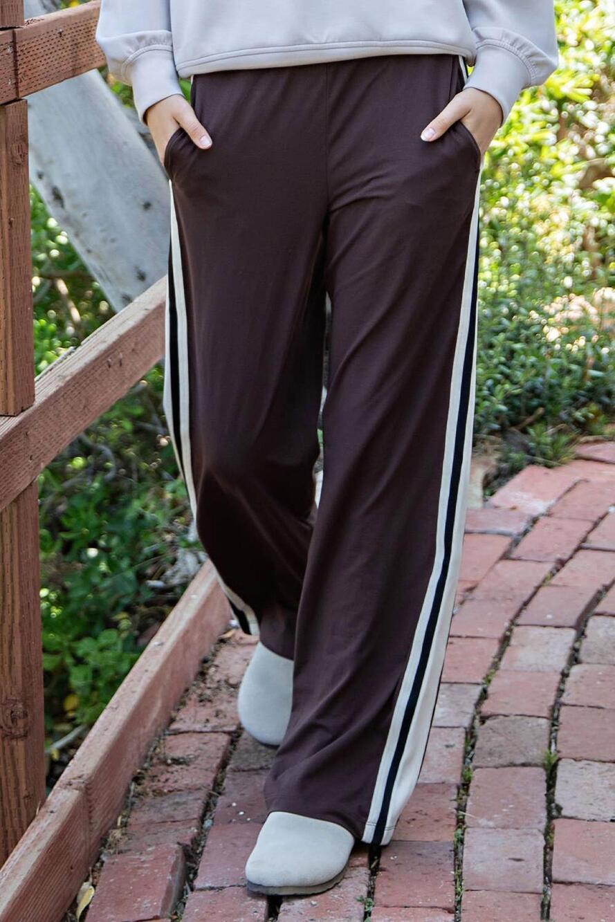 NEW RAE MODE side stripe track pant in espresso